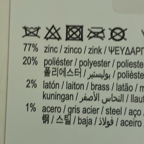 NWT. Zara Gold Rope Necklace with Embossed Metal Starfish Pendant. - Picture 6 of 6